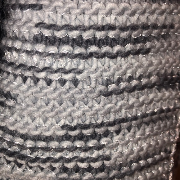 Scarves - Picture 3 of 3